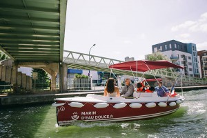 A boat on the canal de l'Ourcq