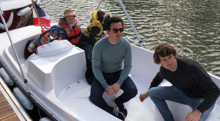 Customers boarding a boat in Lille